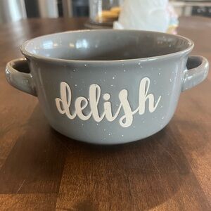 Delish Crock with Handles